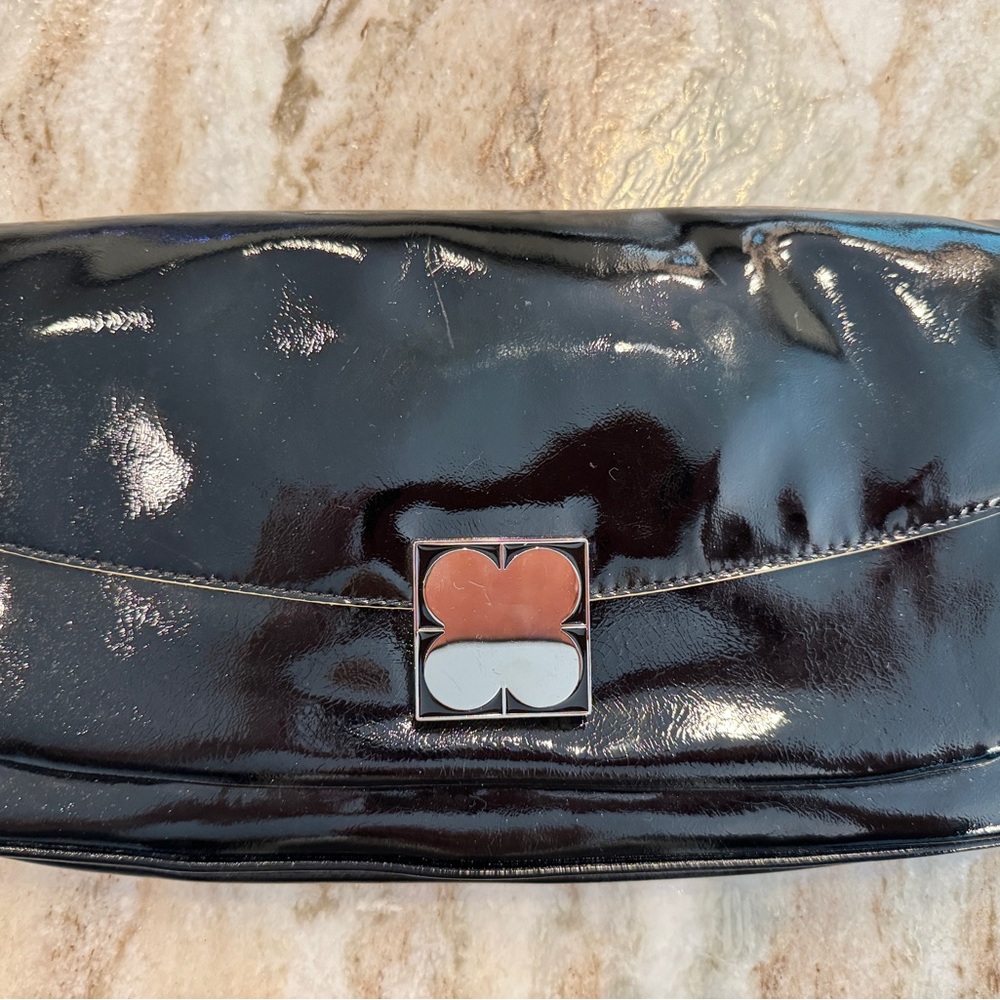Liz Claiborne Black Faux Patent Leather Clutch with Silver Clover Clasp